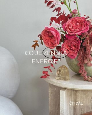 ✨ Ženská energie není o slabosti, ale o moudrosti, intuici a schopnosti přijímat i tvořit. Je to proud, který nás vede k...